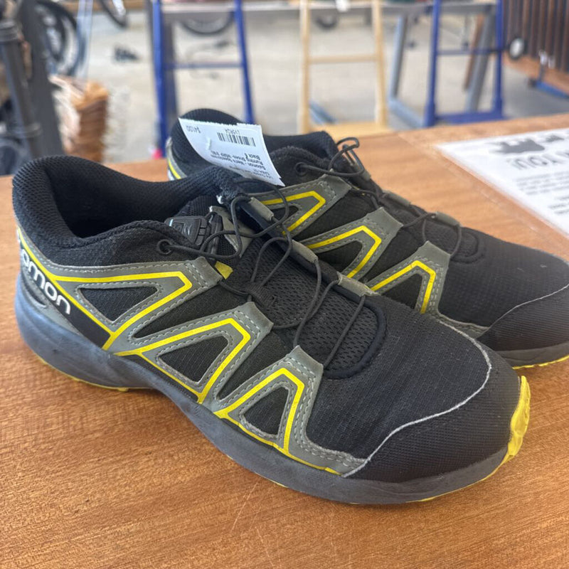 Salomon Speedcross Running Shoes: Black-men-6