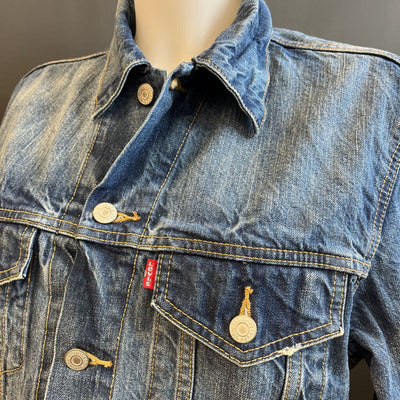Levi's - Women's Denim Jacket - MSRP comp $150: Denim-women-MD