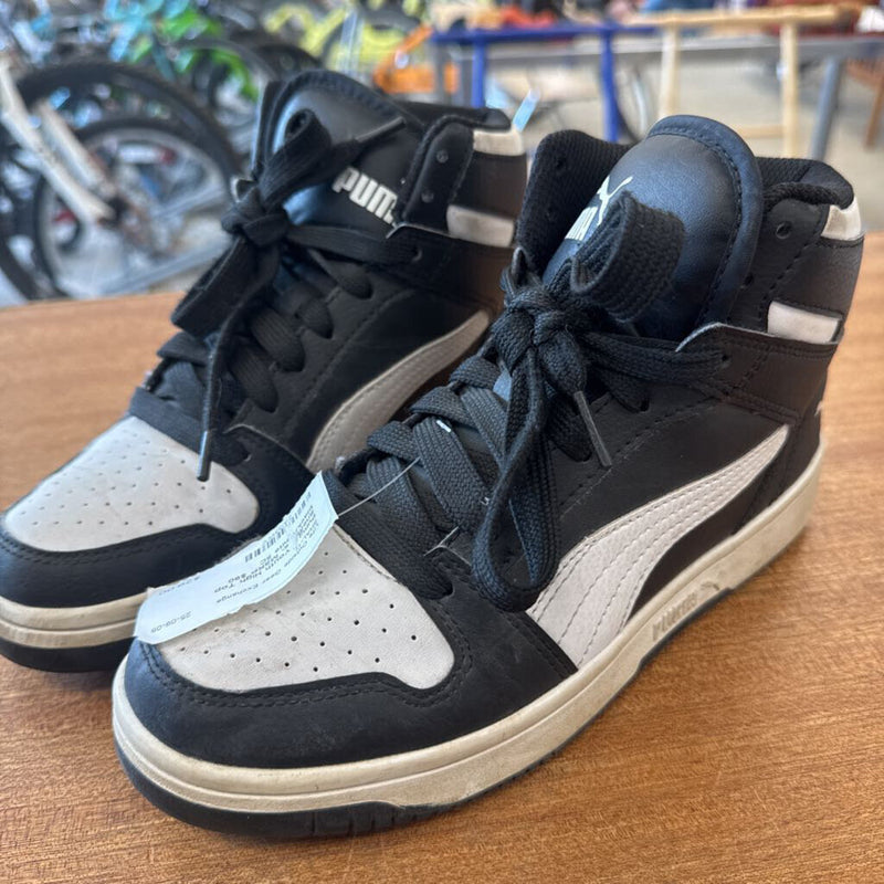 Puma - Youth High Top Sneakers- MSRP $90: black/white-unisex-5C