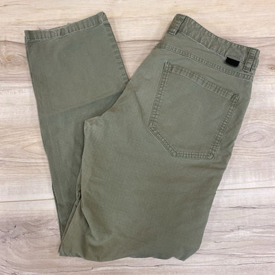 The North Face- Men's Pants- MSRP $129 : green-men-34