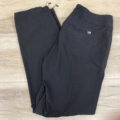 The North Face - Women's Stretch Outdoor Pants - MSRP comp $120: Black-women-12