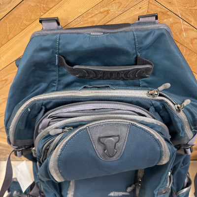 Mountain Equipment Co-op - Pangea 60 Backpack- MSRP $240: teal-unisex-