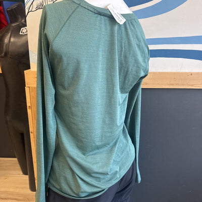 Mountain Equipment Company Women's S/P Green Top: green-women-SM