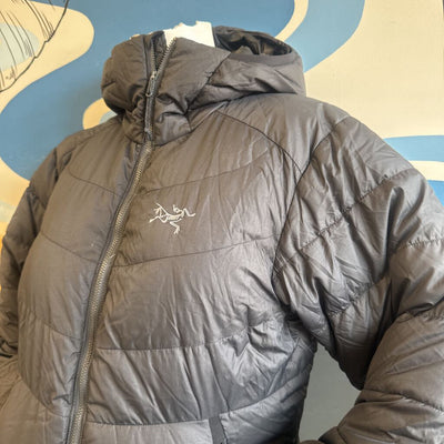 Arc'teryx - Women's Black Insulated Jacket - MSRP comp $500: Black-unisex-MD