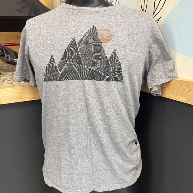 TenTree- Pat on the Back Mountain Graphic Tee- MSRP $45: gray-men-MD