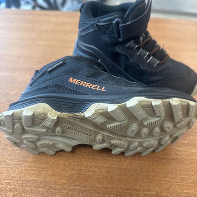 Merrell- Children's Hiking Sports Shoes- MSRP $80: black-children-11T