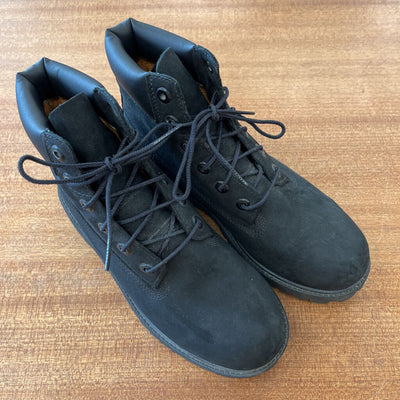 Timberland - Women's Suede Boots - MSRP $160: Black-women-W6
