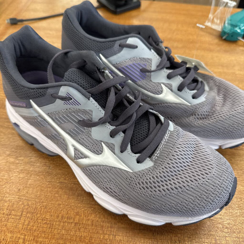 Mizuno- Women&