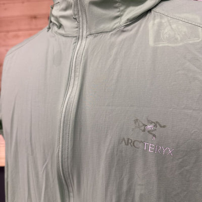 Arc'teryx - Men's Lightweight Nodin Jacket- MSRP $245: green-men-LG