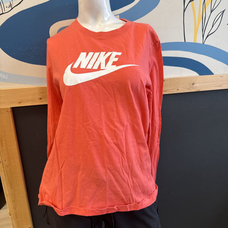 Nike- Women&