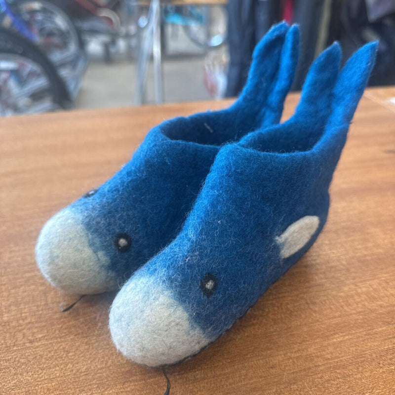 Whale felted Slippers : Blue-infant-