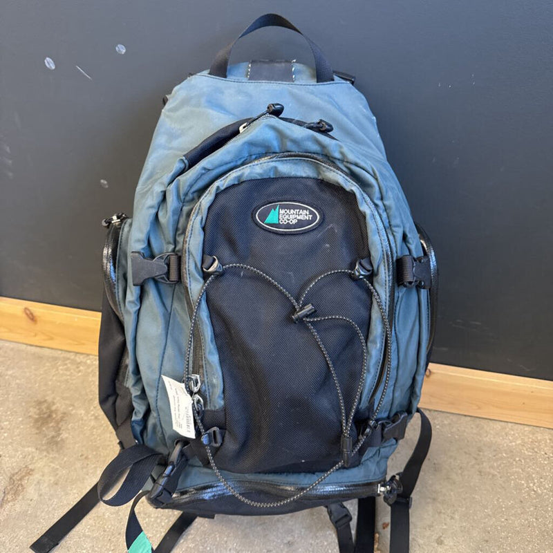 MEC - Day Hiking Pack : black, teal-unisex-