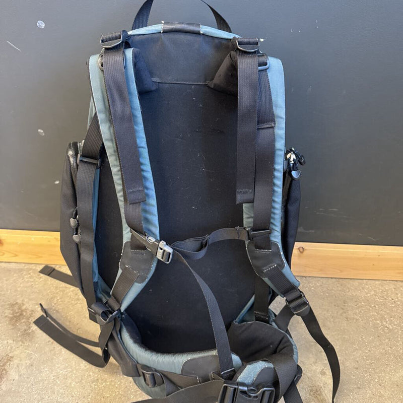 MEC - Day Hiking Pack : black, teal-unisex-