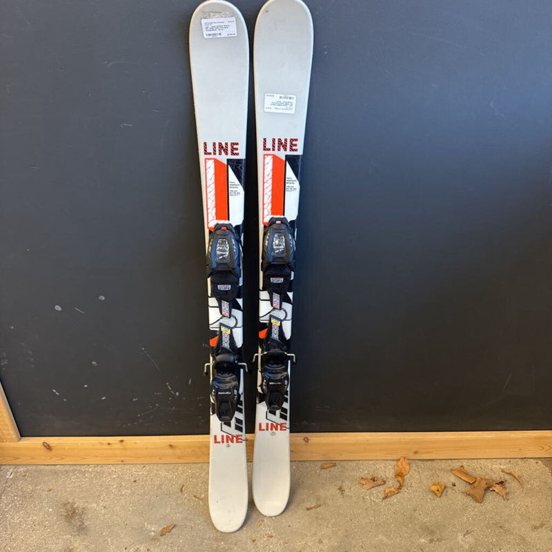 Line - Youth Wallisch Shorty Ski- MSRP $399: white/grey orange/Black --119 cm
