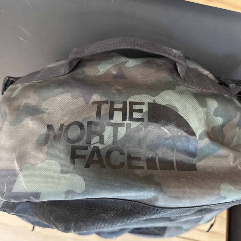 The North Face - Base Camp Bag MM - MSRP $199: Green/Black--MD