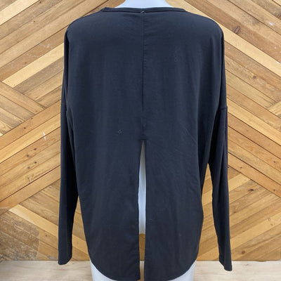 Wander - Women's Longsleeve Base Top- MSRP $40: Black-women-SM