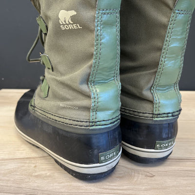 Sorel - Women's Winter Boots - MSRP $180: Green/Black-women-W7
