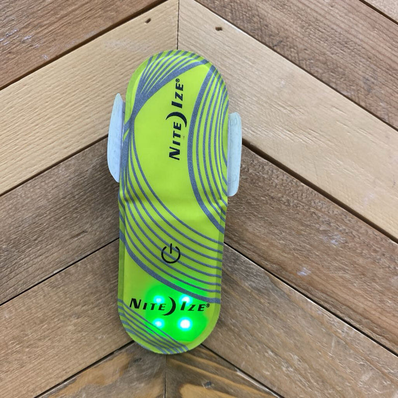 Nite Ize- LED Clip Light: yellow-unisex-