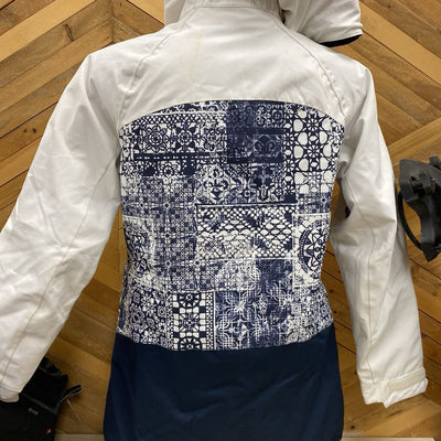 686 - Women's Ski Athena Jacket - MSRP $220: White/Black-women-SM