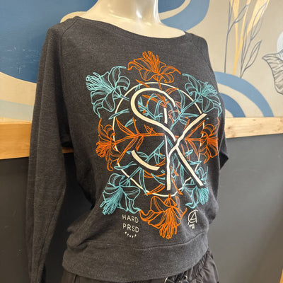 Hardpressed - Women's Crewneck L/S t - MSRP $49: Grey/Orange/Blue-women-