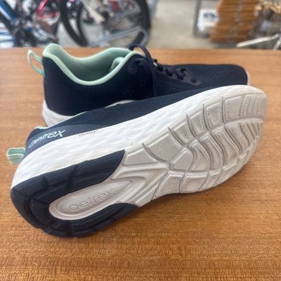 Aetrex - Women's Danika Lightweight Running Shoes- MSRP $199: Navy Blue-women-8.5