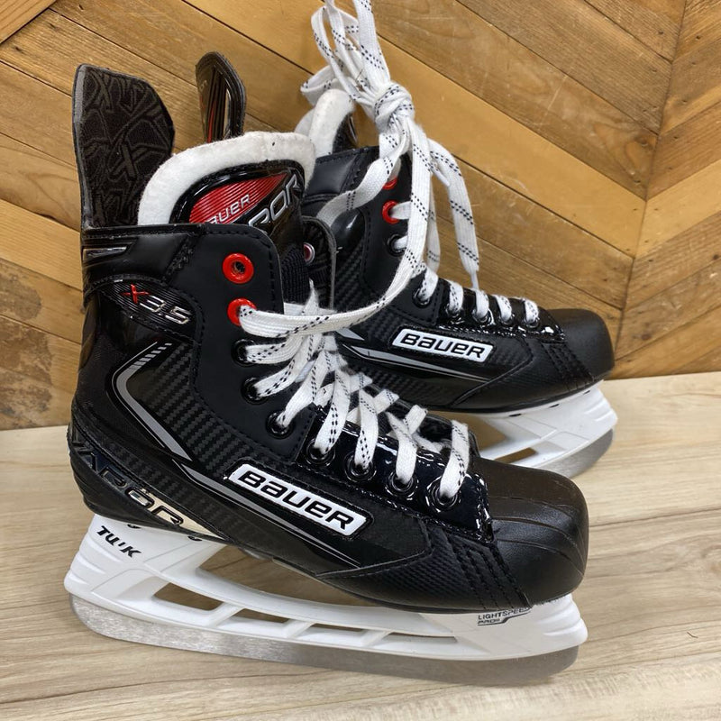 Bauer - Youth Vapor X5 Skate - MSRP $240: black-children-3Y