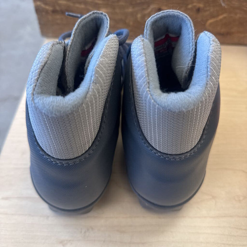 Salomon - Siam 4 Profil Ski Boot- MSRP $150: Gray-women-37