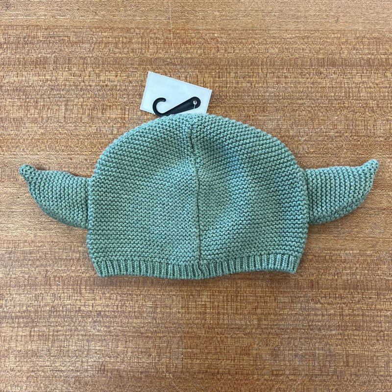 Baby- Yoda Knitted Beanie: green-infant-infant
