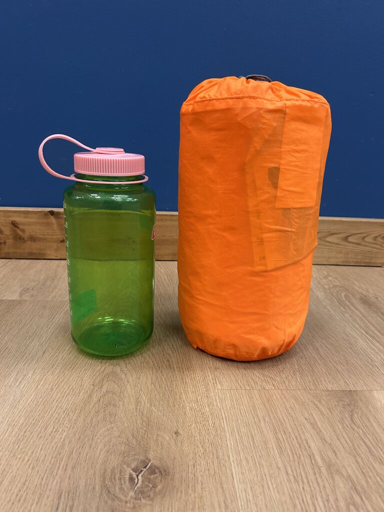 Sea to Summit - Ultralight Self-Inflating Mummy Sleeping Pad - MSRP $179: Orange-unisex-Regular