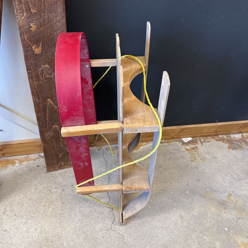 Torpedo - Wooden Sled with Red Edge and Yellow Rope: Red-unisex-