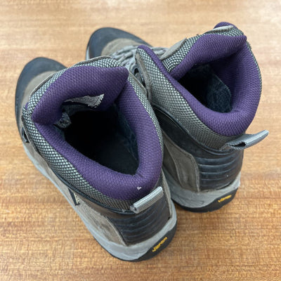 La Sportiva - Women's Thunder III GTX Mid Hiking Boots - MSRP $250: Grey/Black/Purple-women-W7
