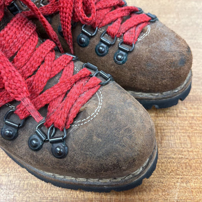 Vibram - Women's Leather Hiking Boots - MSRP $: Brown/Red/Black-unisex-W6