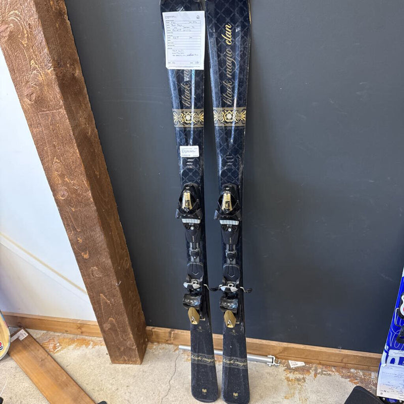 Elan Black Magic Downhill Skis with Bikdings MSRP $810: Black --146