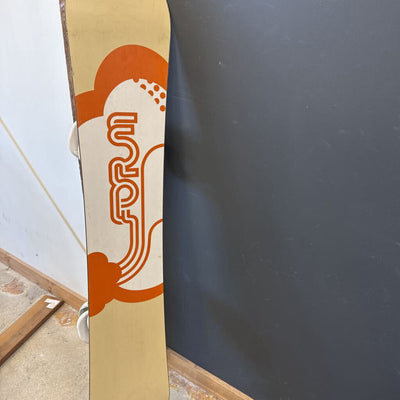 Forum - Craft Women's Snowboard - Forum Platform VSP Bindings: White/Green/Orange--152cm