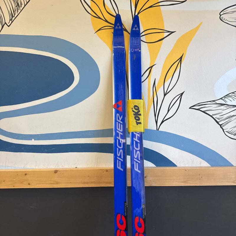 Fischer SC Skate Ski with SNS Profil skate binding. : Blue--185
