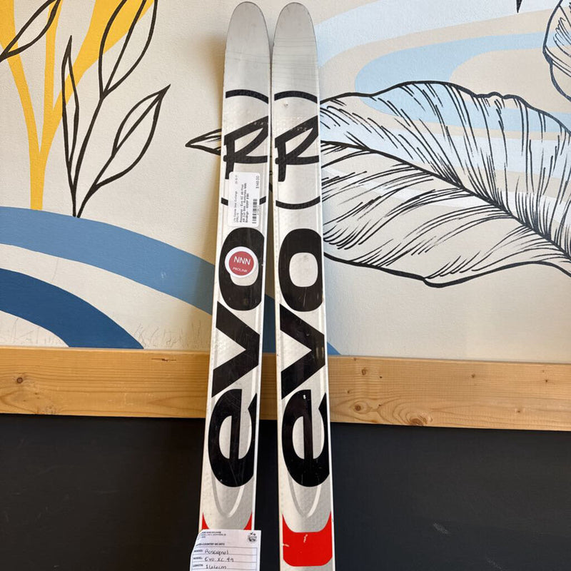 Rossignol - Evo XC 49 First AR Cut Skis - Rottefella NNN Bindings - MSRP $180: Black/White/Red--166cm