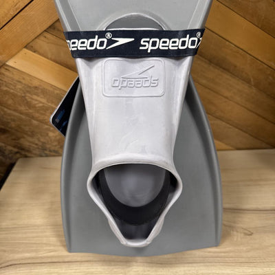 Speedo- Triaion Rubber Swim Fins: Grey-unisex-LG