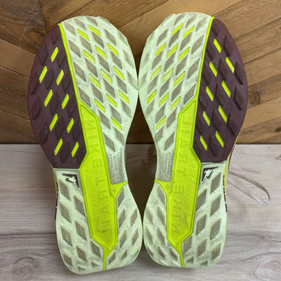 Nike Trail - W Pegasus Trail 5 GTX Runners - MSRP $225: Yellow/Pink-unisex-7.5W 6M