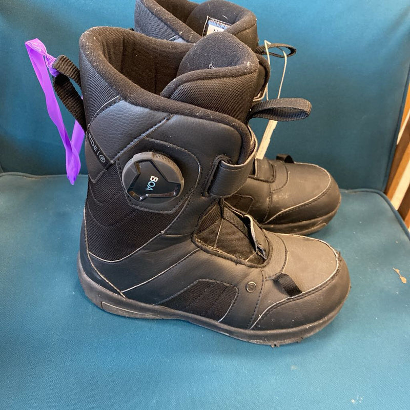 Ride - Norris Junior BOA Snowboard Boots - MSRP $160: Black-children-4Y