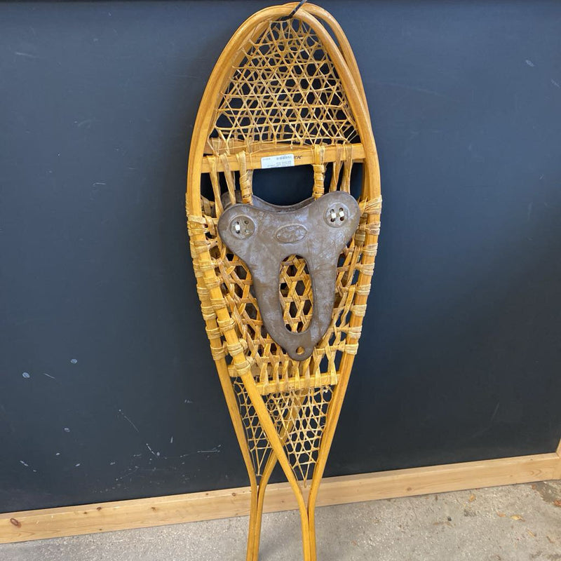 Snow Rabbit - Traditional snowshoes- MSRP compared $230: Wood -unisex-10x33