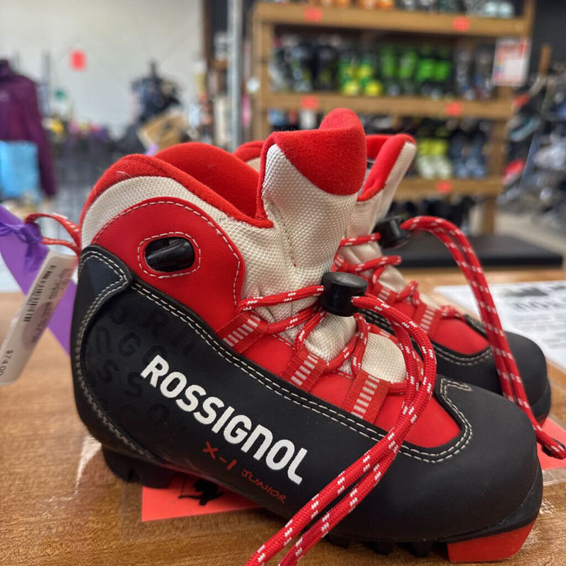 Rossignol- x-1Jr ski boot- MSRP $119: Black red -children-29