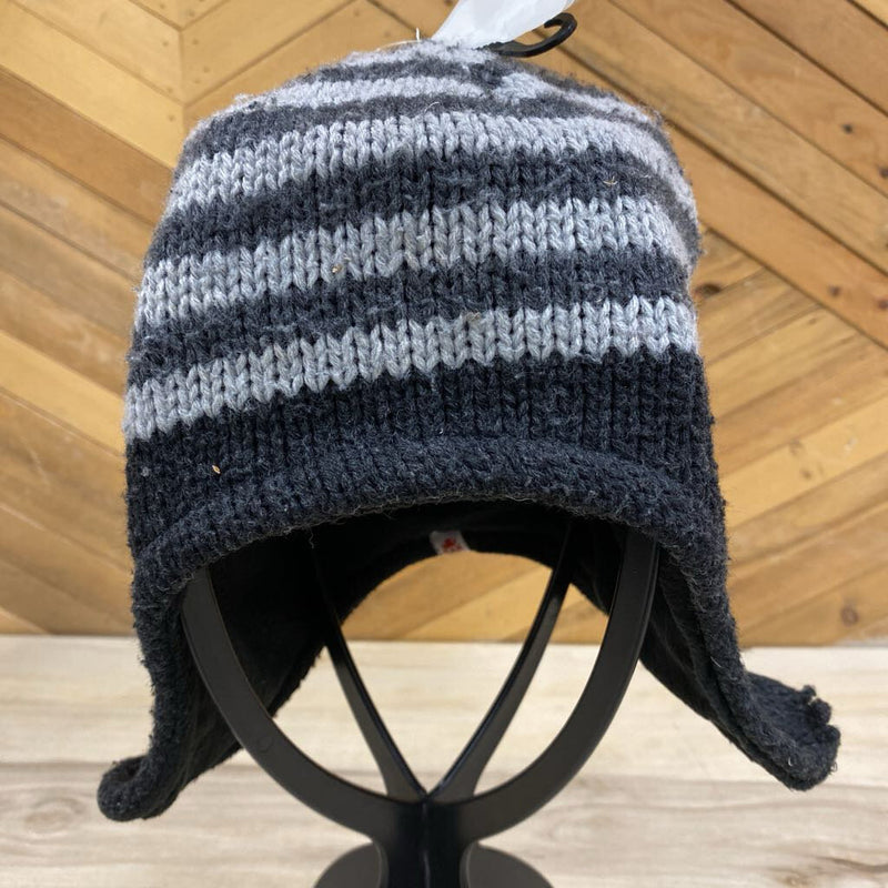 Striped Knit Hat: Gray-unisex-