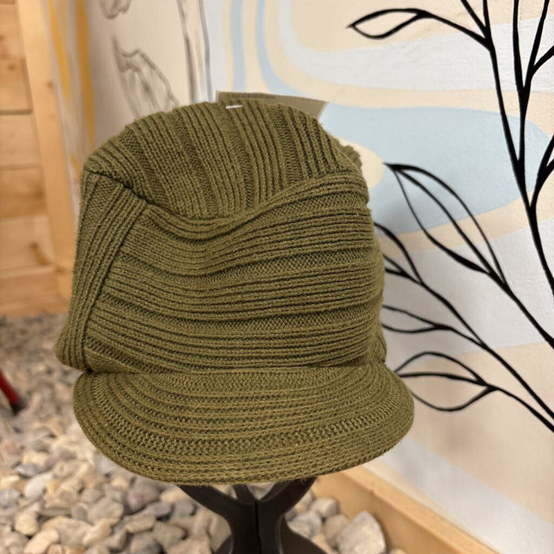 Knit Toque w/brim : Green-unisex-