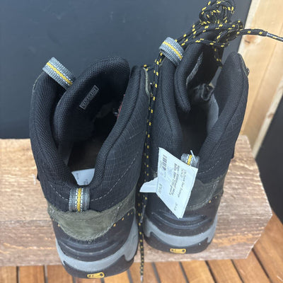 Keen - Waterproof Hiking Boots- MSRP $220: green-men-9