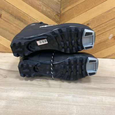 Alpina - T-Trek Touring XC Ski Boots - NNN - MSRP comp $130: Black/Grey-unisex-40