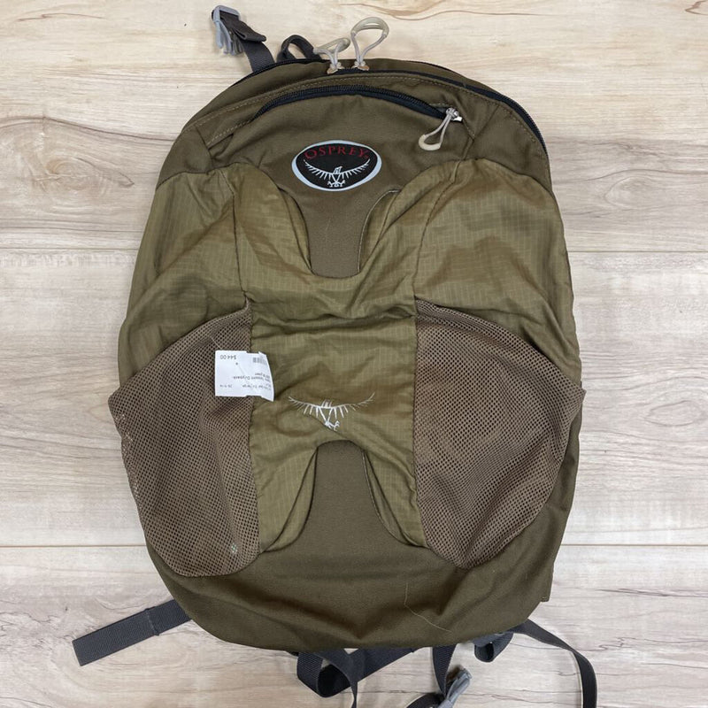 Osprey Daypack: green-unisex-