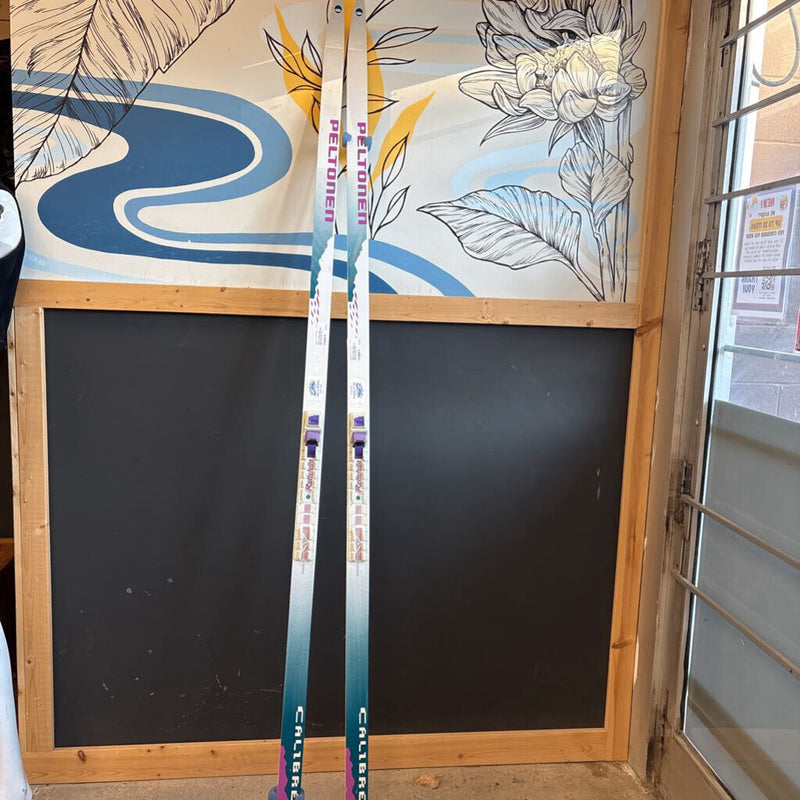 Peltonen- Calibre Cross Country Ski with NNN binding: White Teal Purple --205