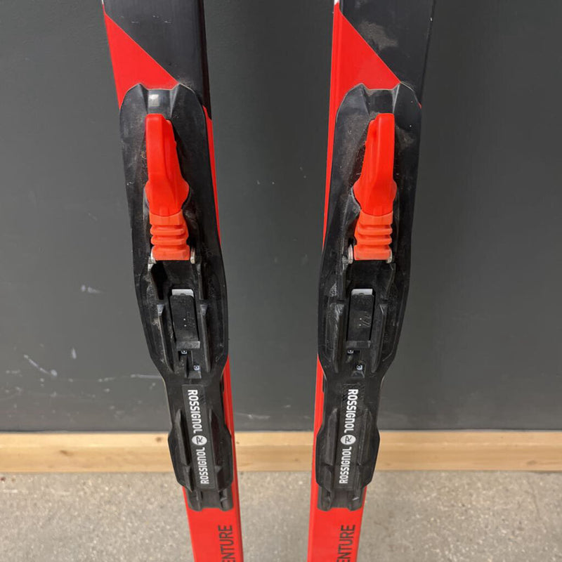Rossignol - XTour Venture 130cm Wood Core Waxless XC Skis- MSRP $190 : Black Red --130cm