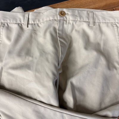 Izod - Men's Pants - MSRP $37: Beige-men-34/32
