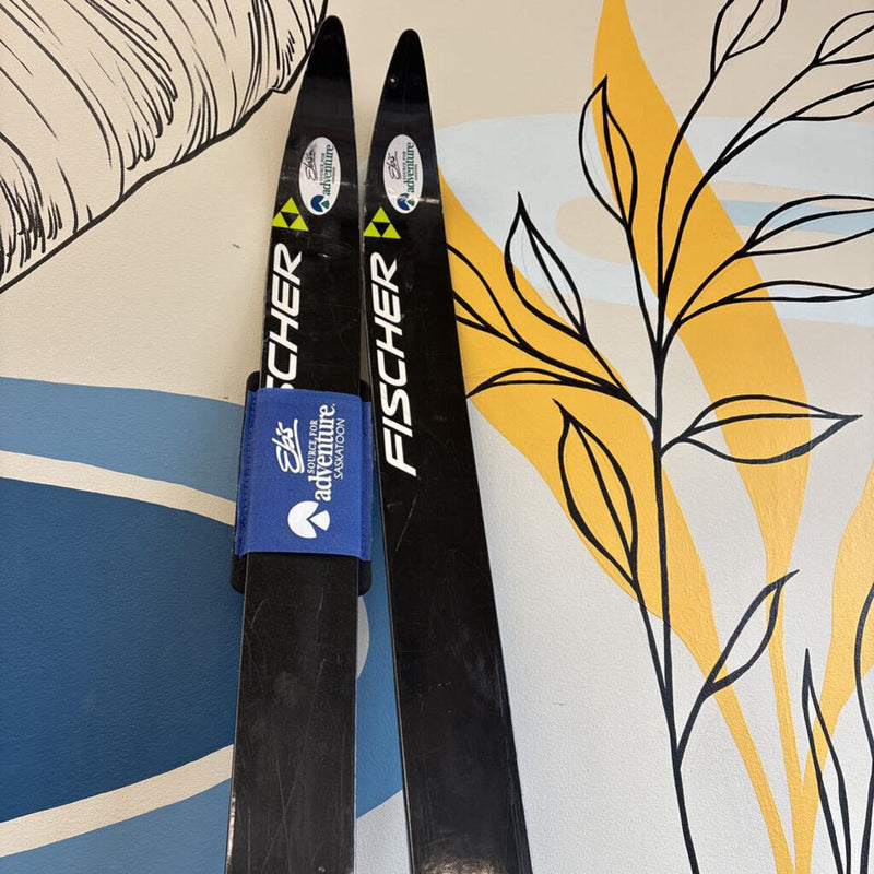 Fischer BC Country Crown Cross Country Skis SNS Universal Bindings MSRP $340: Black/Wood--205